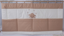 Uni bézs-makaó maci - Faliszőnyeg termék főképe