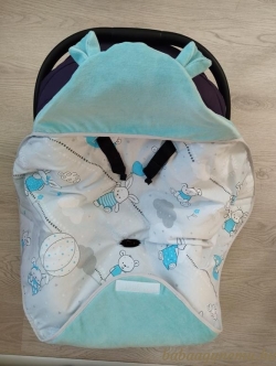 Nyuszkópajti plüssel- Babahordozóba takaró termék főképe